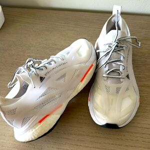 Stella McCartney Adidas women’s size 8